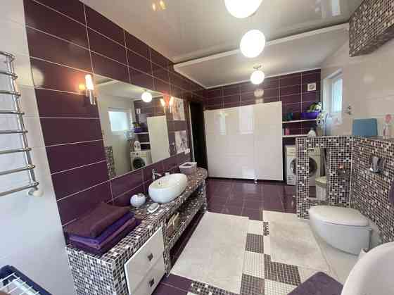 Продаж 2-поверховий Будинок з ділянкою 8 сот 225 кв.м 5 кімн. на Антоновича Zhytomyr