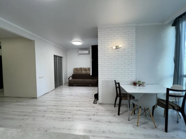 Продам квартиру с ремонтом в  ЖК «Приморские Сады» Крижанівка (Комінтернівський район) - фото 2