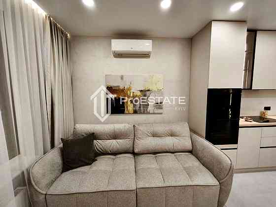 Продаж Квартира 1-кімнатна, 8/20 поверх на вул. Олександра Олеся Kiev