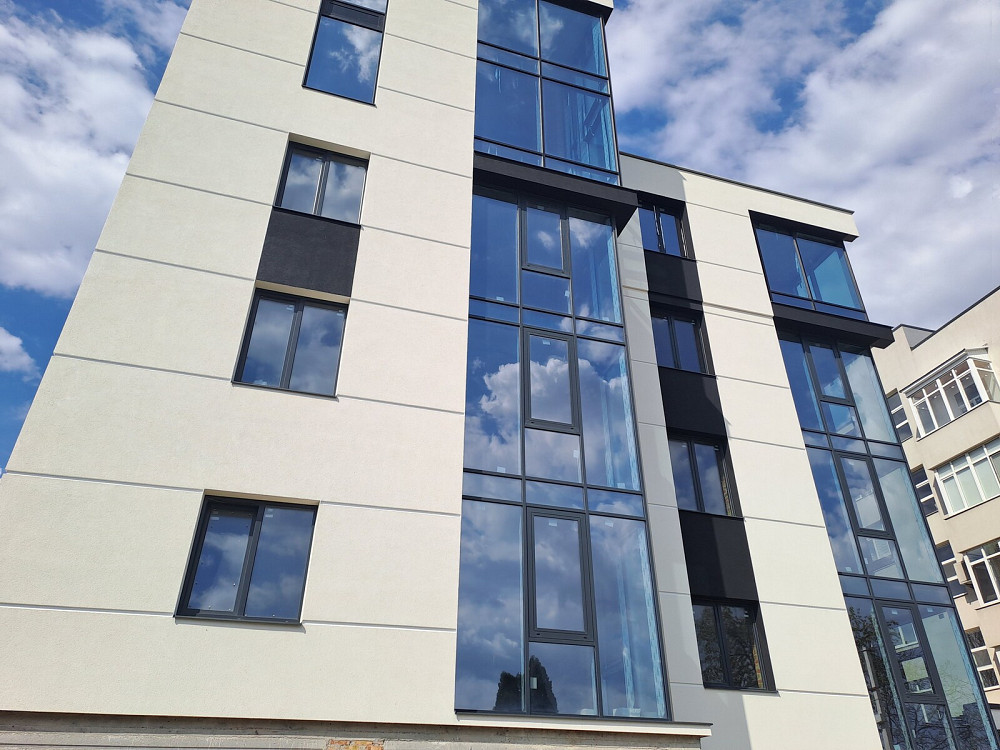 Простора квартира з виглядом на озеро! Тернопіль - фото 1