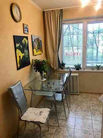 Оренда Квартира 2-кімнатна, 1/9 поверх на Березняківська, 26 Київ