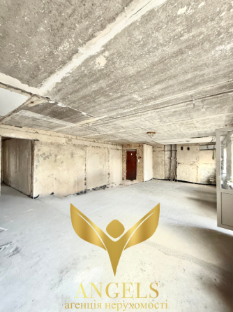 For sale 3-room Apartment 65 sq.m вул Шульгіних 43 Kirovohrad