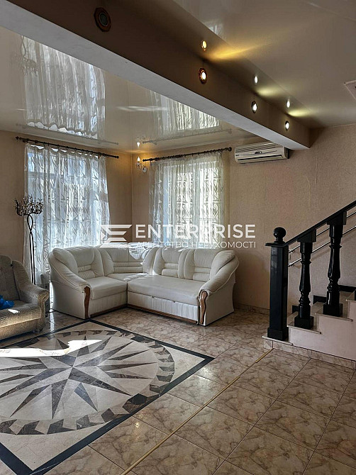 Продаж 3-поверховий Будинок з ділянкою 5 сот 267.2 кв.м 6 кімн. на Продольна 1 вул. Киев - изображение 2