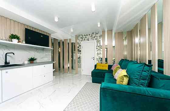 Оренда Квартира 3-кімнатна, 7/10 поверх на бул. Леси Украинки Kiev