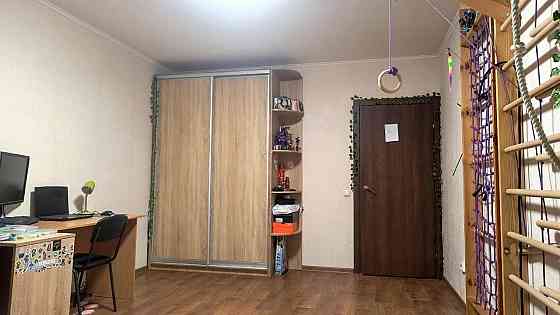 Продаж Квартира 2-кімнатна, 3/25 поверх на Балтійський вул., д. 3 Київ