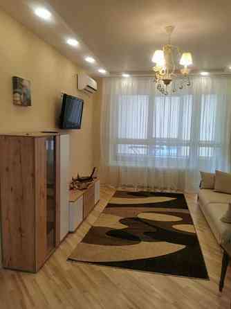 Оренда Квартира 2-кімнатна, 5/25 поверх на ул. Заречная, 3а Київ