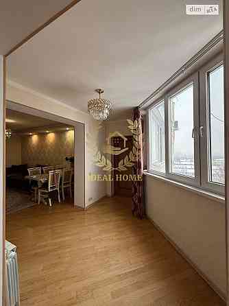 Продаж Квартира 4-кімнатна, 12/16 поверх на Даниила Щербаковского ул., 63Б Kiev