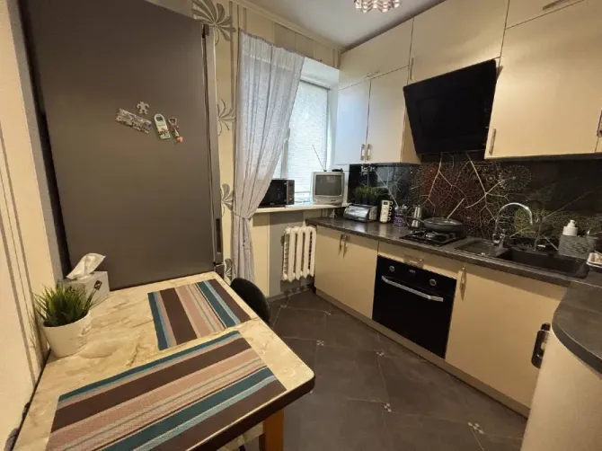 Продам 2 кімнатну квартиру з ремонтом Дніпро - фото 4