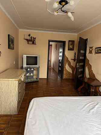 Продаж Квартира 2-кімнатна, 5/5 поверх на Височана Тисмениця