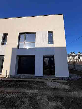 Продаж Будинок на Парафіяльна Криховцы