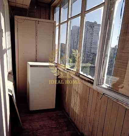 Продам двокімнатну квартиру в Деснянському районі Києва Киев