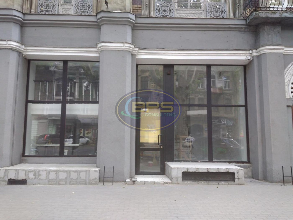 Оренда торгове приміщення на вул. Рішельєвська поверх - 1/4 Одеса - фото 1