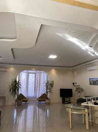 Продам красивый дом на 10 ст. Б.Фонтана Одеса