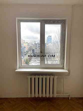 Продаж Квартира 2-кімнатна, 7/9 поверх на Пимоненко Николая ул. Киев