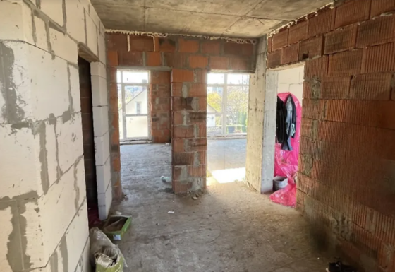 Продаж 2к квартири 97 кв. м на вул. Козацька Тернопіль