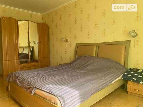 Оренда Квартира 2-кімнатна, 8/16 поверх на ул. Михаила Драгоманова, 8а Киев