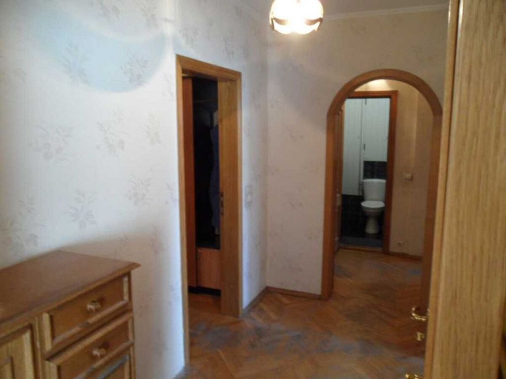 Продаж Квартира 2-кімнатна, 5/18 поверх на Ларисы Руденко, 10 Київ - фото 8