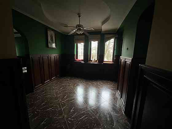 Продаж Будинок 7-кімнатний на вул. Комарова Володимира Львов