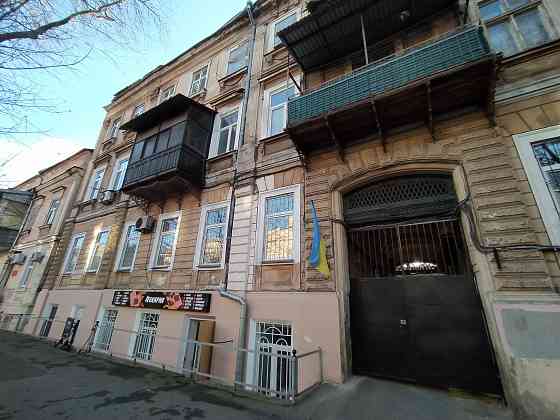 Просторная квартира в центре на ул. Пастера Одеса