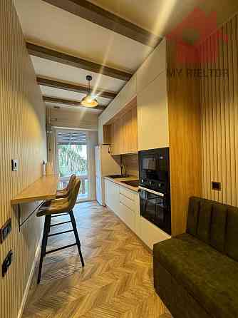 Продаж однокімнатної квартири на Набережній Незалежності. Uzhhorod