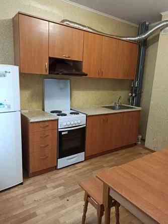 Оренда Квартира 2-кімнатна на ул. Урловская, 34 Київ