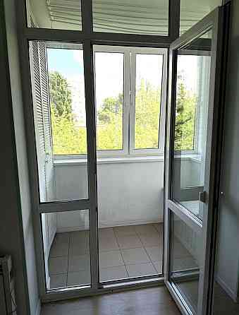 Продаж Квартира 2-кімнатна, 5/5 поверх на Олекси Тихого вул., д. 38/19 Киев