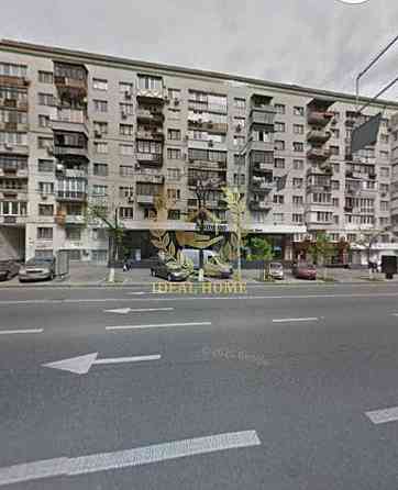 Продаж Квартира 4-кімнатна Киев