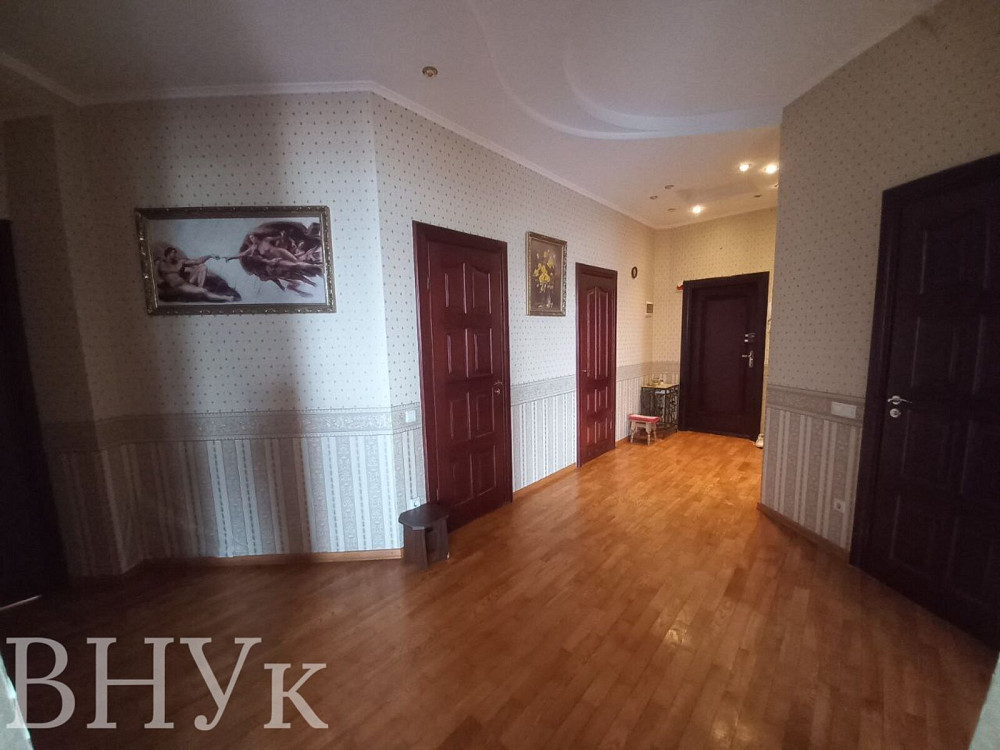 Продаж Квартира 3-кімнатна, 5/6 поверх на вул. Петлюри Львів - фото 2