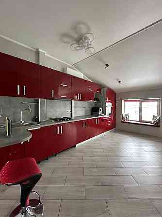 Оренда Квартира 2-кімнатна, 9/9 поверх на Слобідська Крихівці