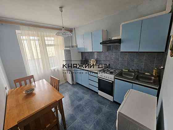 Оренда Квартира 1-кімнатна, 8/14 поверх на Флоренции ул. Київ