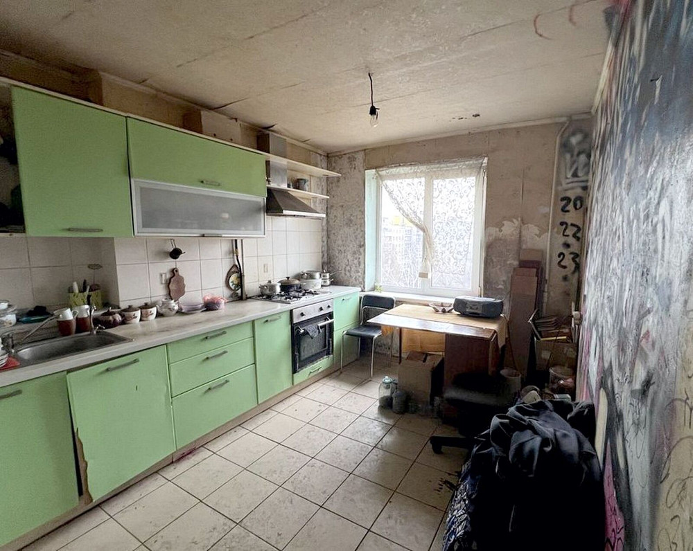 Продаж Квартира 3-кімнатна, 8/9 поверх на Калиновая ул., 71 Дніпро - фото 1