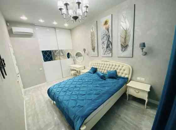 Продаж Квартира 2-кімнатна, 6/6 поверх на Греческая ул., 2 Фонтанка