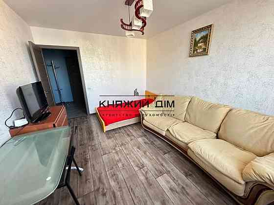 Оренда Квартира 2-кімнатна, 18/26 поверх на Крушельницкой Соломии ул. Київ