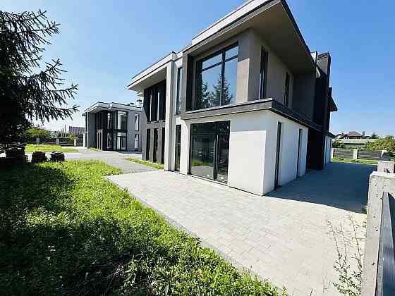 Продаж Квартира на улица Івана Франка Zubra