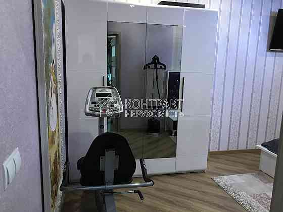 Продаж Квартира 3-кімнатна, 11/17 поверх на вул. Клочківська Харків