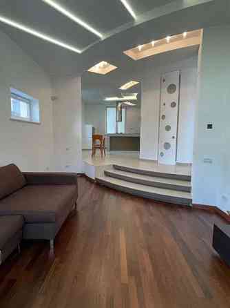 Современный дом с ремонтом на 9 ст. Большого Фонтана Одеса