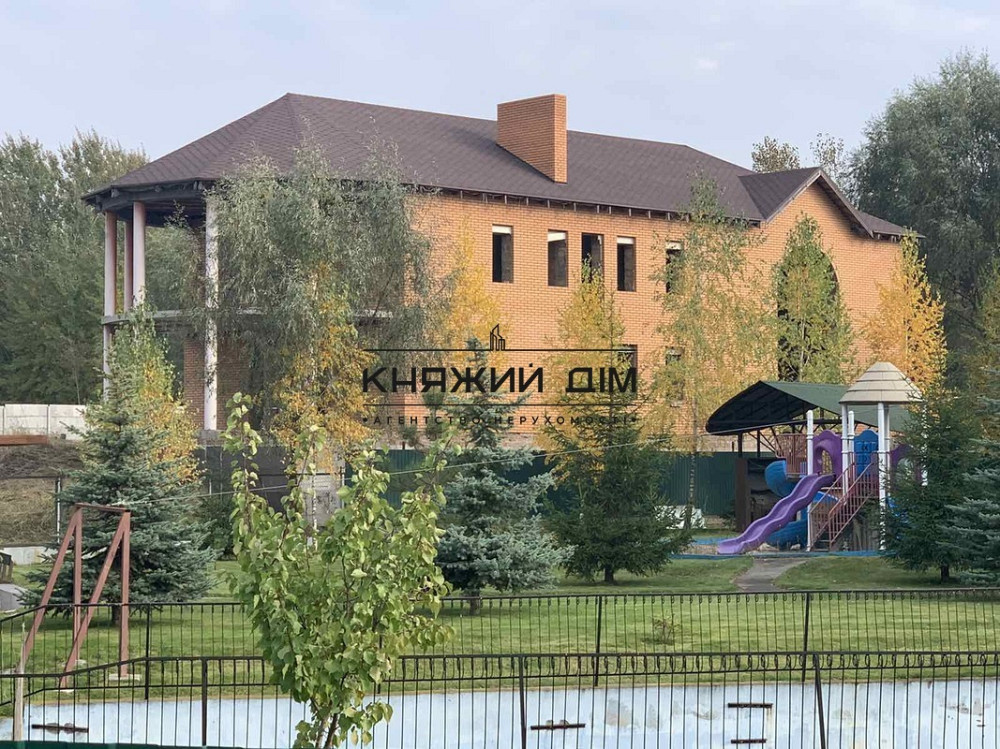 Большой дом со своим выходом на воду. КОД ОБЪЕКТА: 2211256.  - фото 2