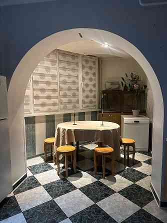 Продаж Квартира 3-кімнатна, 3/10 поверх на Лаврухіна Миколи вул., д. 7 Kiev