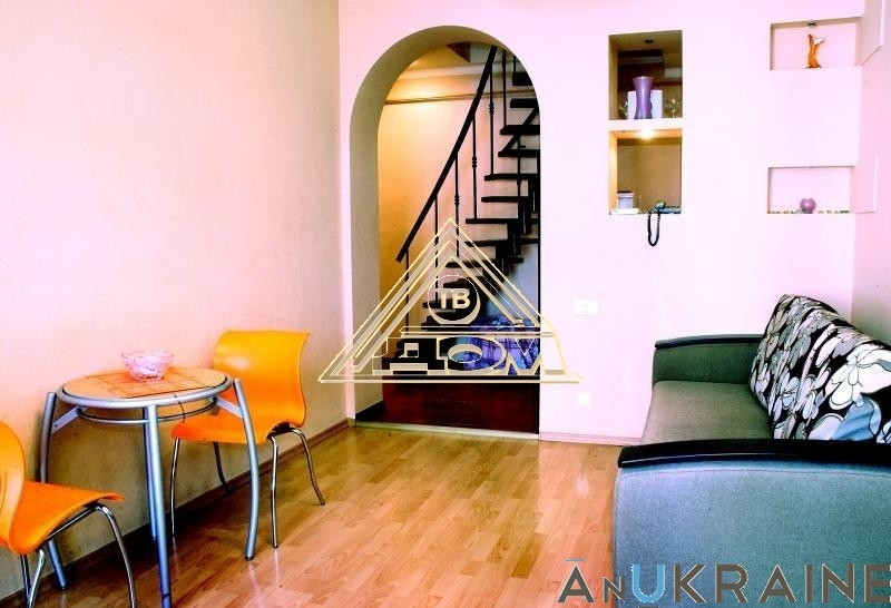 2- комнатная квартира в двух уровнях в центре города Одеса - фото 3