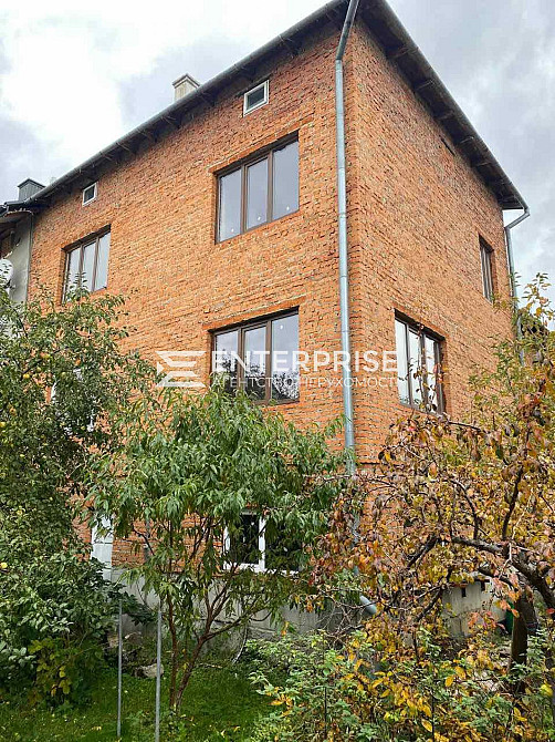 Продаж 3-поверховий Будинок з ділянкою 4 сот 170 кв.м 5 кімн. на Арктичної вул. Брюховичі (Перемишлянський район) - фото 1