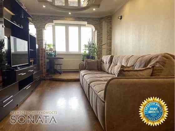 Продаж Квартира 3-кімнатна, 8/9 поверх на вул. Припортова, 14 Черкаси