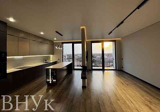 Продаж Квартира 3-кімнатна, 5/9 поверх на Легоцького Ужгород