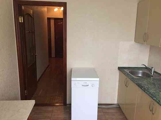 Оренда Квартира 3-кімнатна, 6/13 поверх на пер. Бастионный, 9 Киев