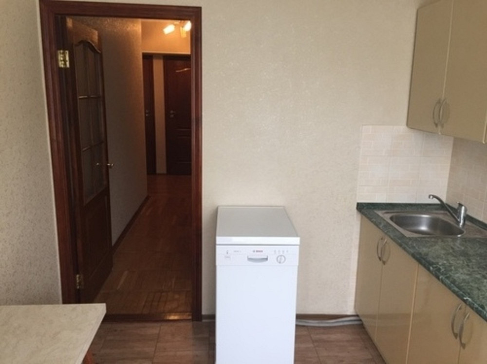 Оренда Квартира 3-кімнатна, 6/13 поверх на пер. Бастионный, 9 Киев - изображение 2