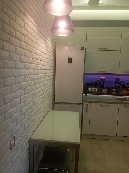 Стильная трехкомнатная квартира с террасой в центре Одессы Одесса - изображение 2