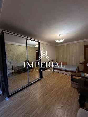 Продаж Квартира 1-кімнатна, 1/9 поверх на вул. Русанівська набережна Киев