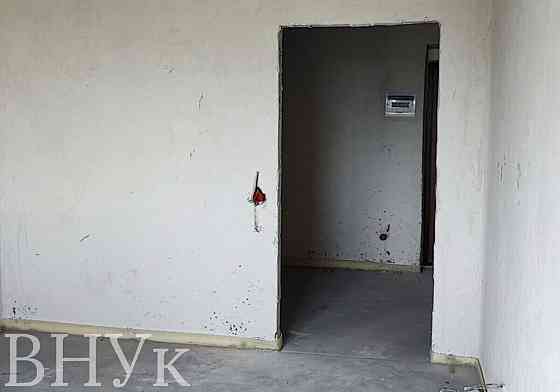 Продаж Квартира 3-кімнатна, 10/10 поверх на вул. Зелена L'viv