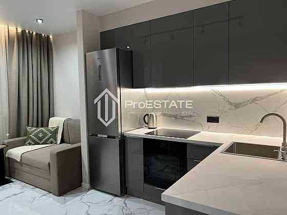 Продаж Квартира 1-кімнатна, 23/25 поверх на вул. Ревуцького Київ