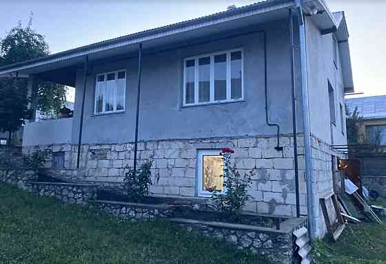 Продаж 2 поверхового будинку з верандою і ділянкою на 25 соток, 140 кв. м, 4 кімнати Ostriv