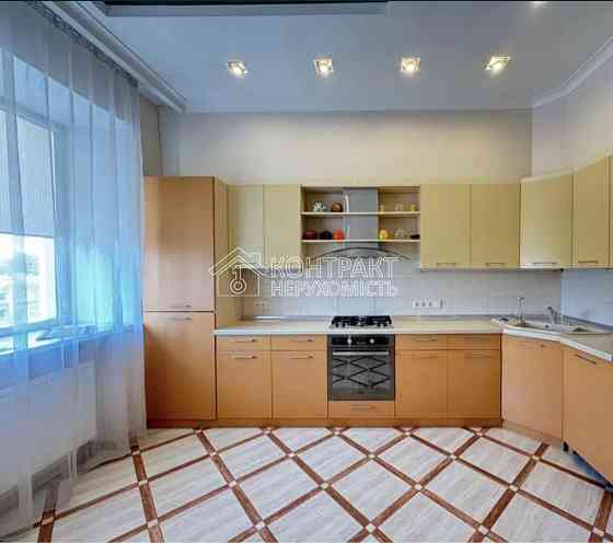 Продаж Квартира 3-кімнатна, 5/10 поверх на вул. Лермонтовська Харків